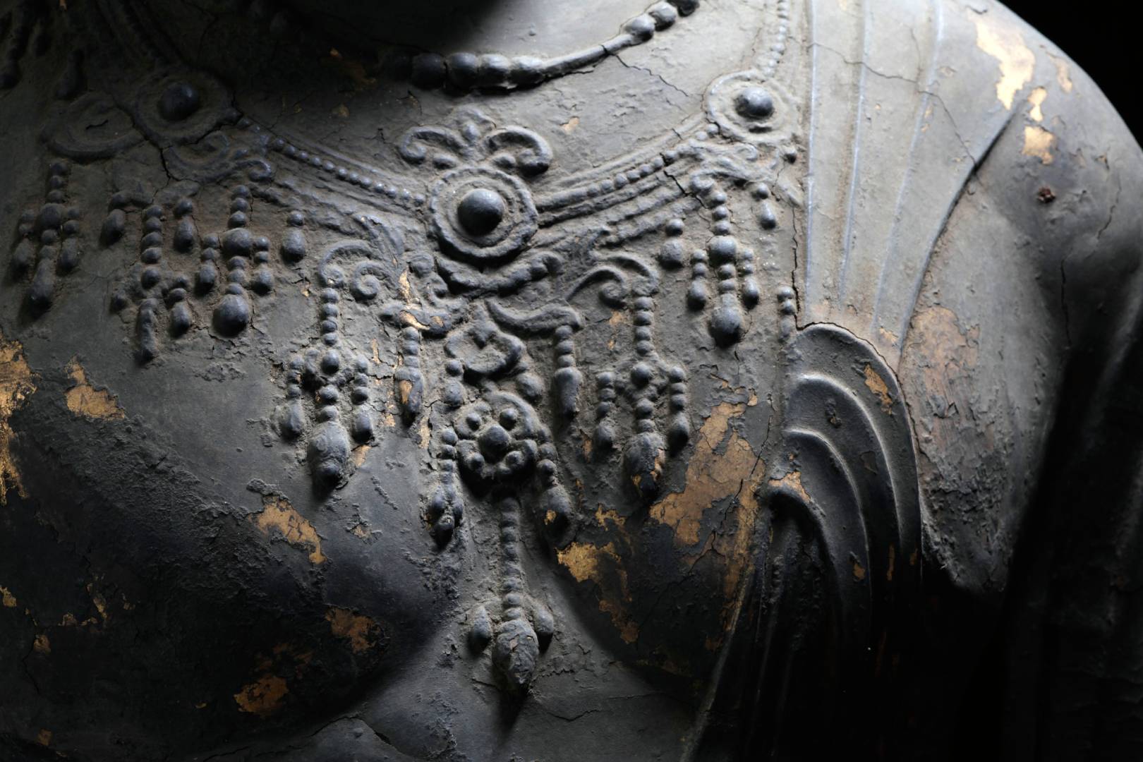 本尊瓔珞（ようらく）