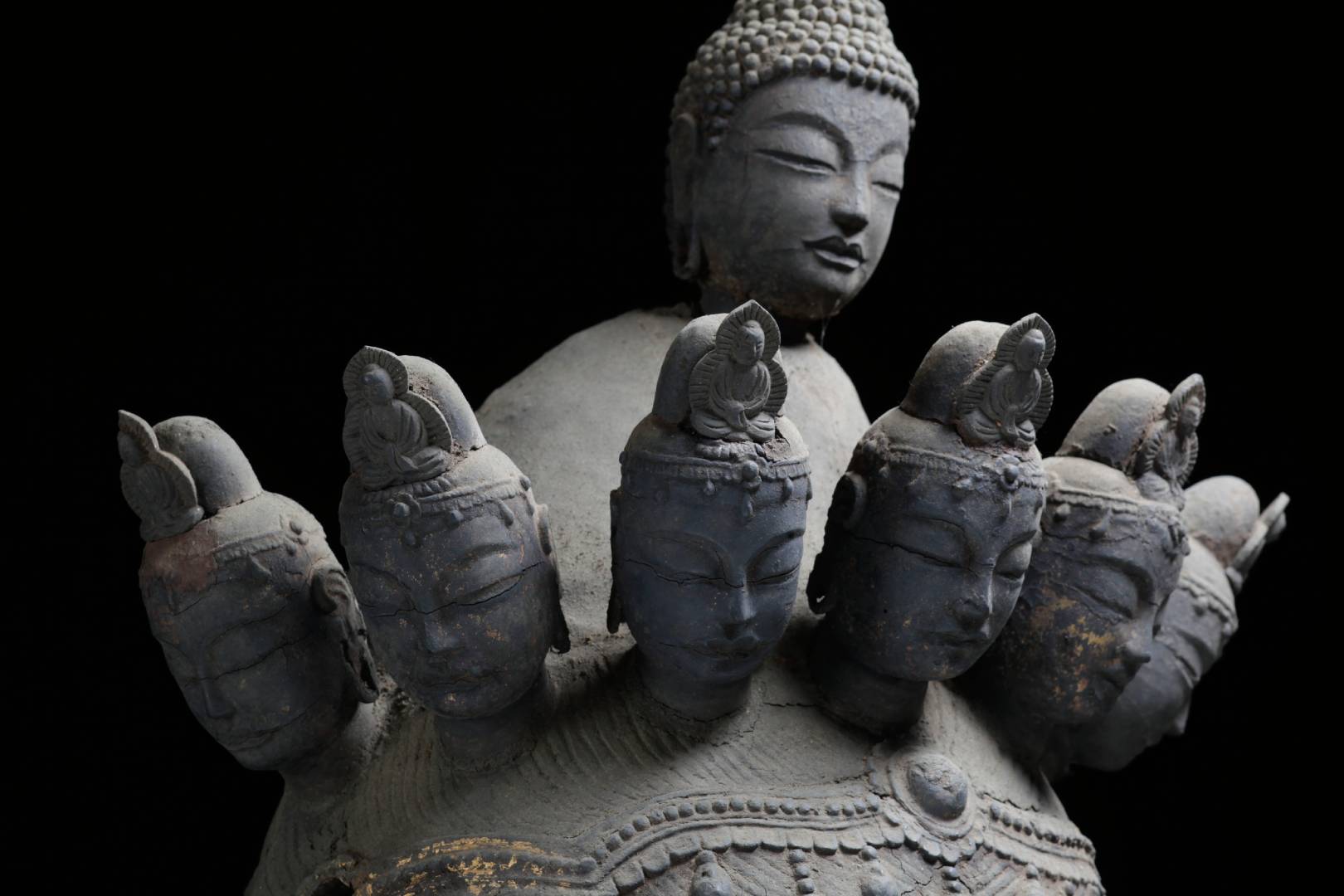 頭上面・頂上面