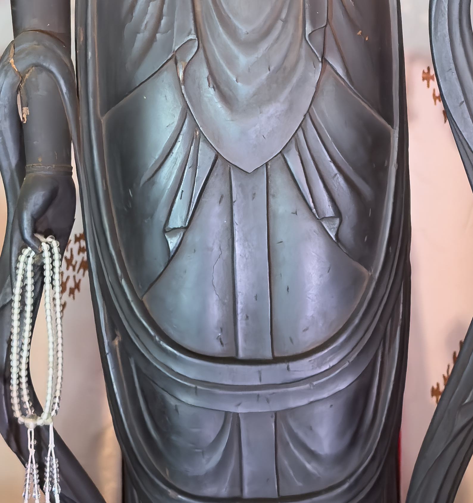 美江寺お前立十一面観音拡大